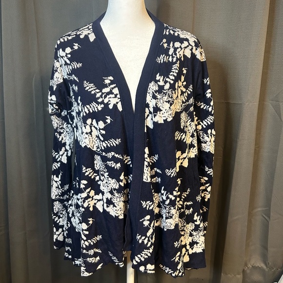 Belldini Navy and White Floral Cardigan - Picture 1 of 5